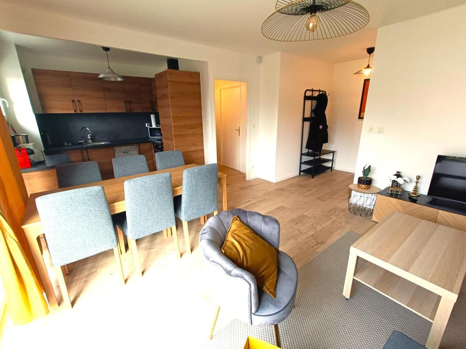 Les Vergers De Serris, 6 Personnes, 2 Pk Prives, Balcon, Lit Bebe Exteriör bild