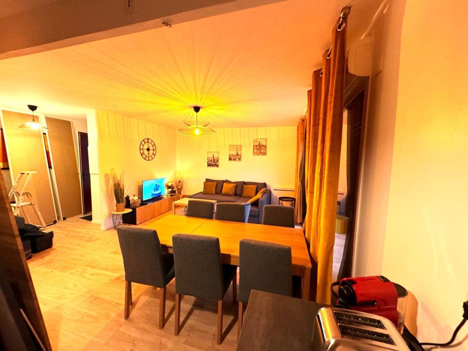 Les Vergers De Serris, 6 Personnes, 2 Pk Prives, Balcon, Lit Bebe Exteriör bild
